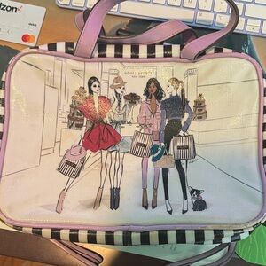 Henri Bendal zippered toiletry bag